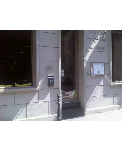 Poubelle compact et pratique pour environnements professionnels Poubelle compact et pratique pour environnements professionnels