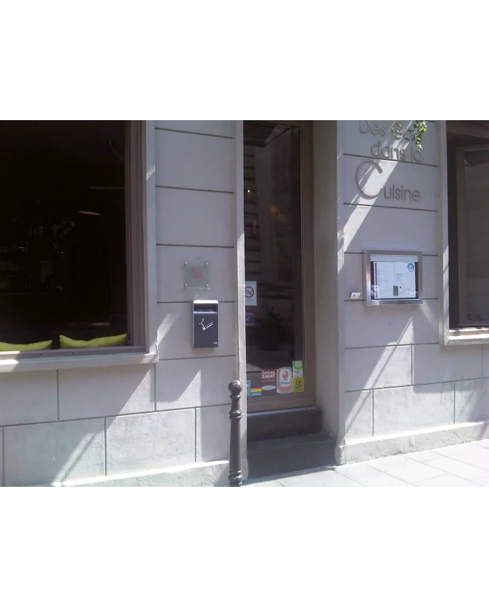 Poubelle compact et pratique pour environnements professionnels Poubelle compact et pratique pour environnements professionnels