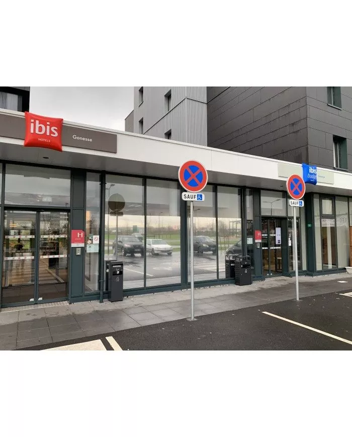 Poubelle fiable, parfait pour les besoins bureautiques Poubelle fiable, parfait pour les besoins bureautiques