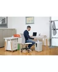 Destructeur de bureau, idéal pour une productivité optimale Destructeur de bureau, idéal pour une productivité optimale