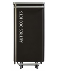 Poubelle conçu pour un usage intensif dans un cadre de bureau